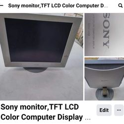 Sony Model Sdm-X82 TFT LCD Color Computer Display, Monitor 