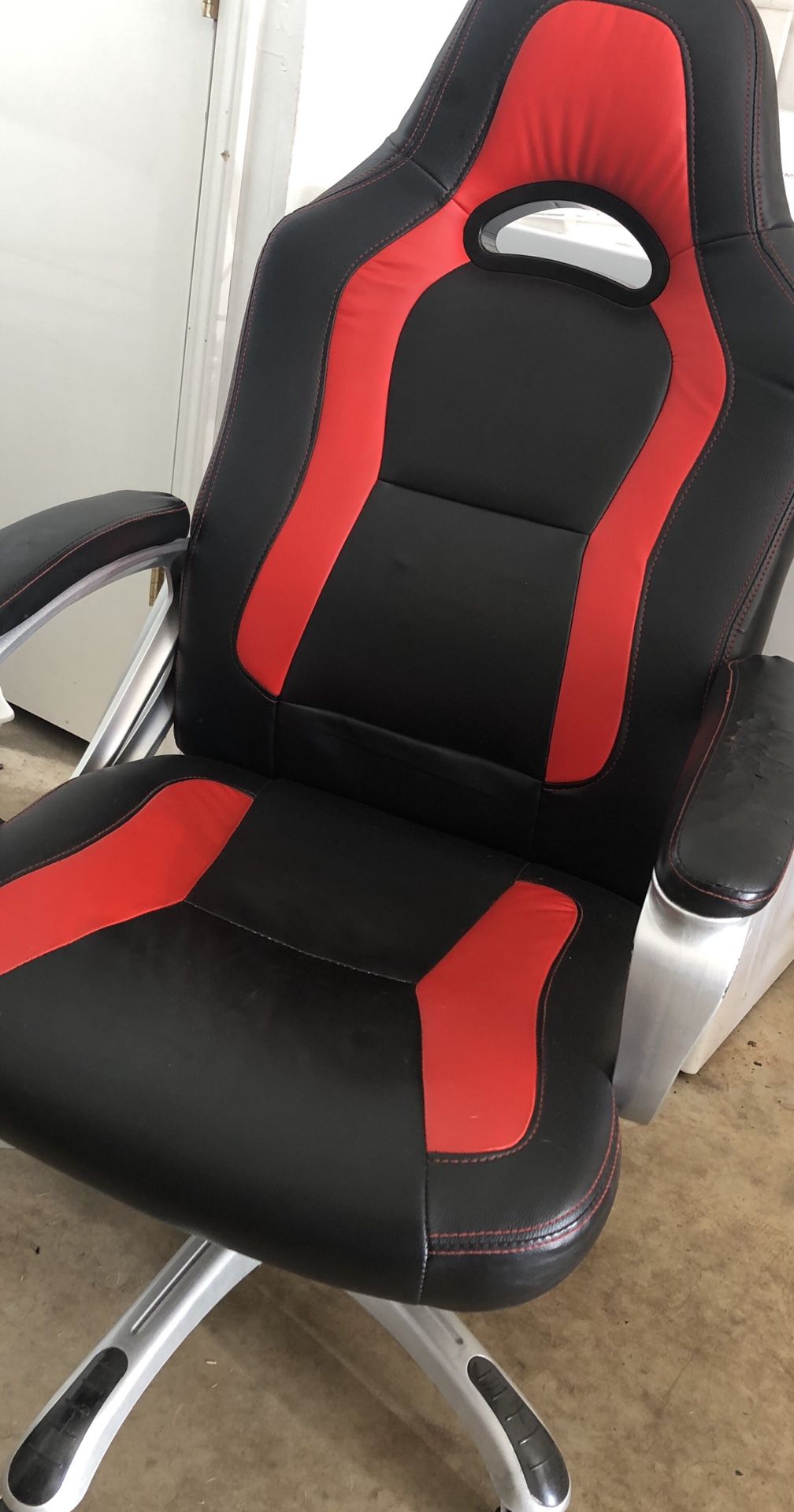 Computer chair