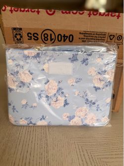 Blue LoveShackFancy x Yoobi  White Floral Accessory Pouch with strap and gold bow