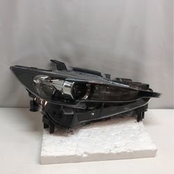 2021 Mazda CX-5 CX5 Right Headlight OEM 