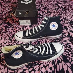 Men's Size 11 Or Women's Size 13 High Top Converse Shoes 
