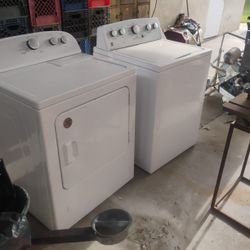 Kenmore Washer Series 500 HE And Whirlpool gas Dryer 