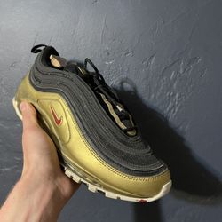 Nike Air Max 97 Metallic Gold Red Black Size 10