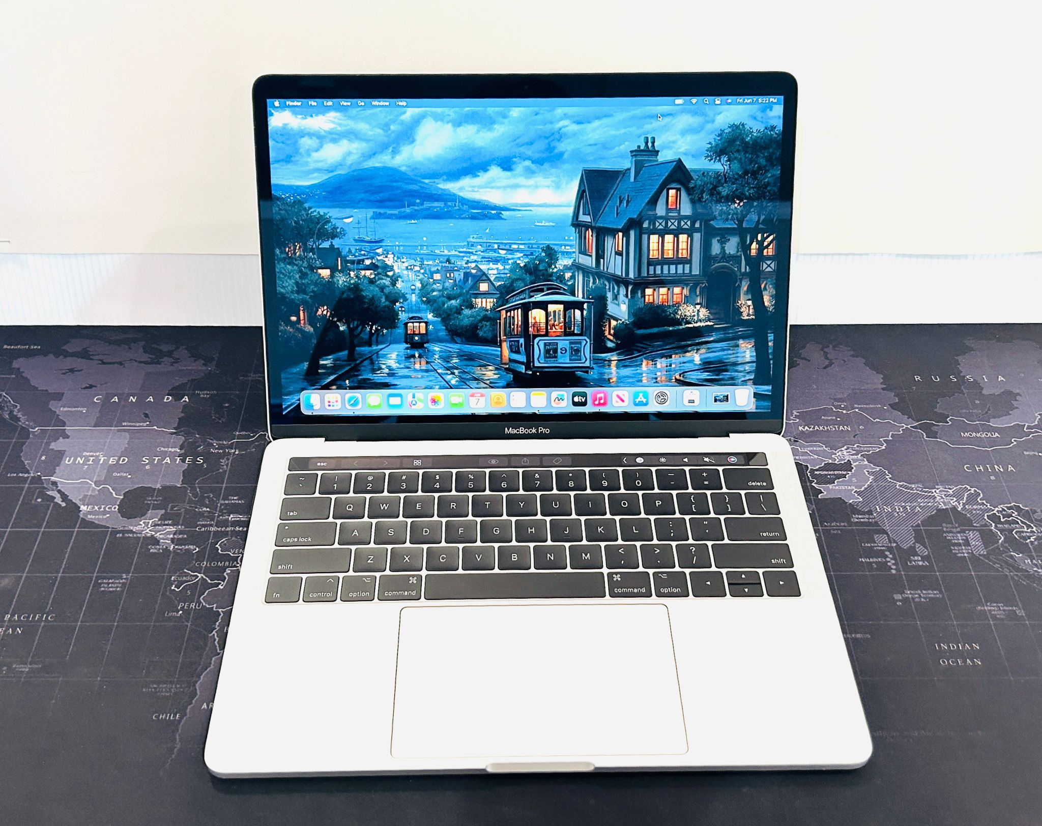 Ghz 2017 Macbook Pro 8gb Apple MacBook Pro 13” 2017 TouchBar I5 