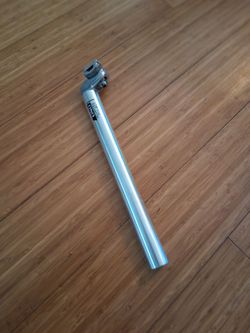 UNO Components 30.9mm seat post
