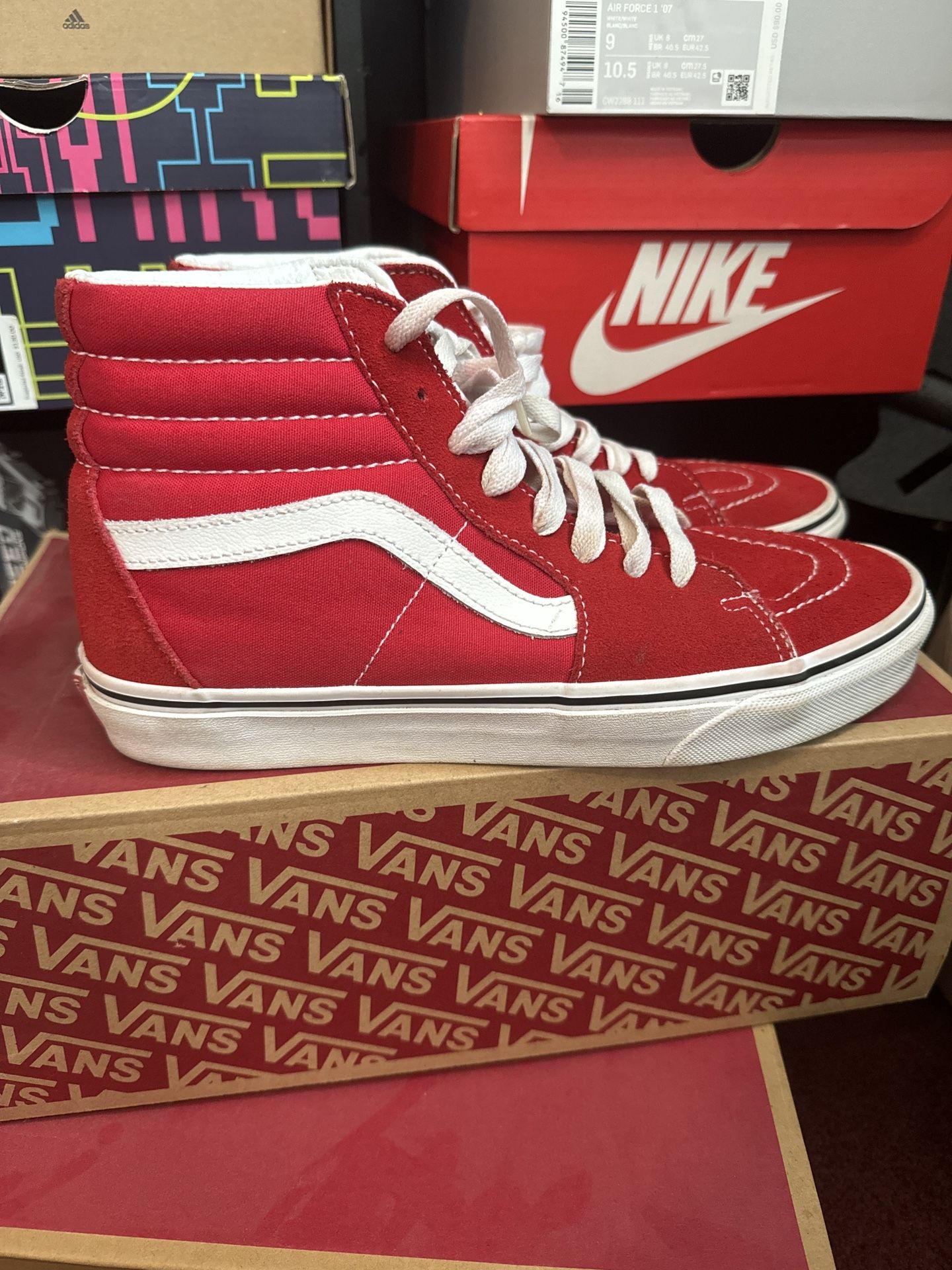 Vans 