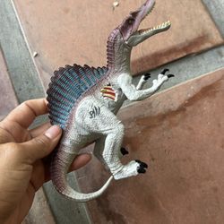 2001 Hasbro Electronic RE-AK A-TAK Spinosaurus