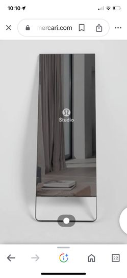 Lululemon Workout Mirror 