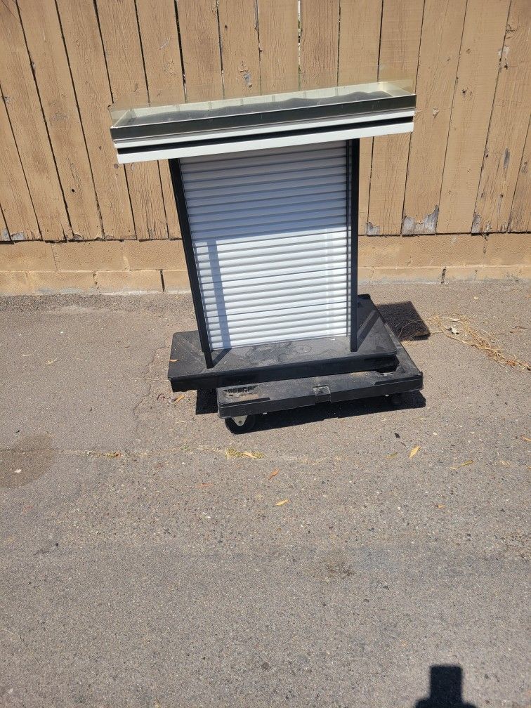 Retail Island Display With Shelf