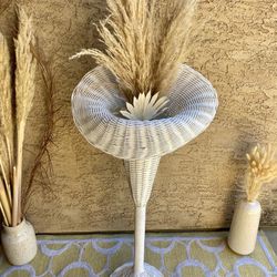 Vintage Wicker Stand/planter