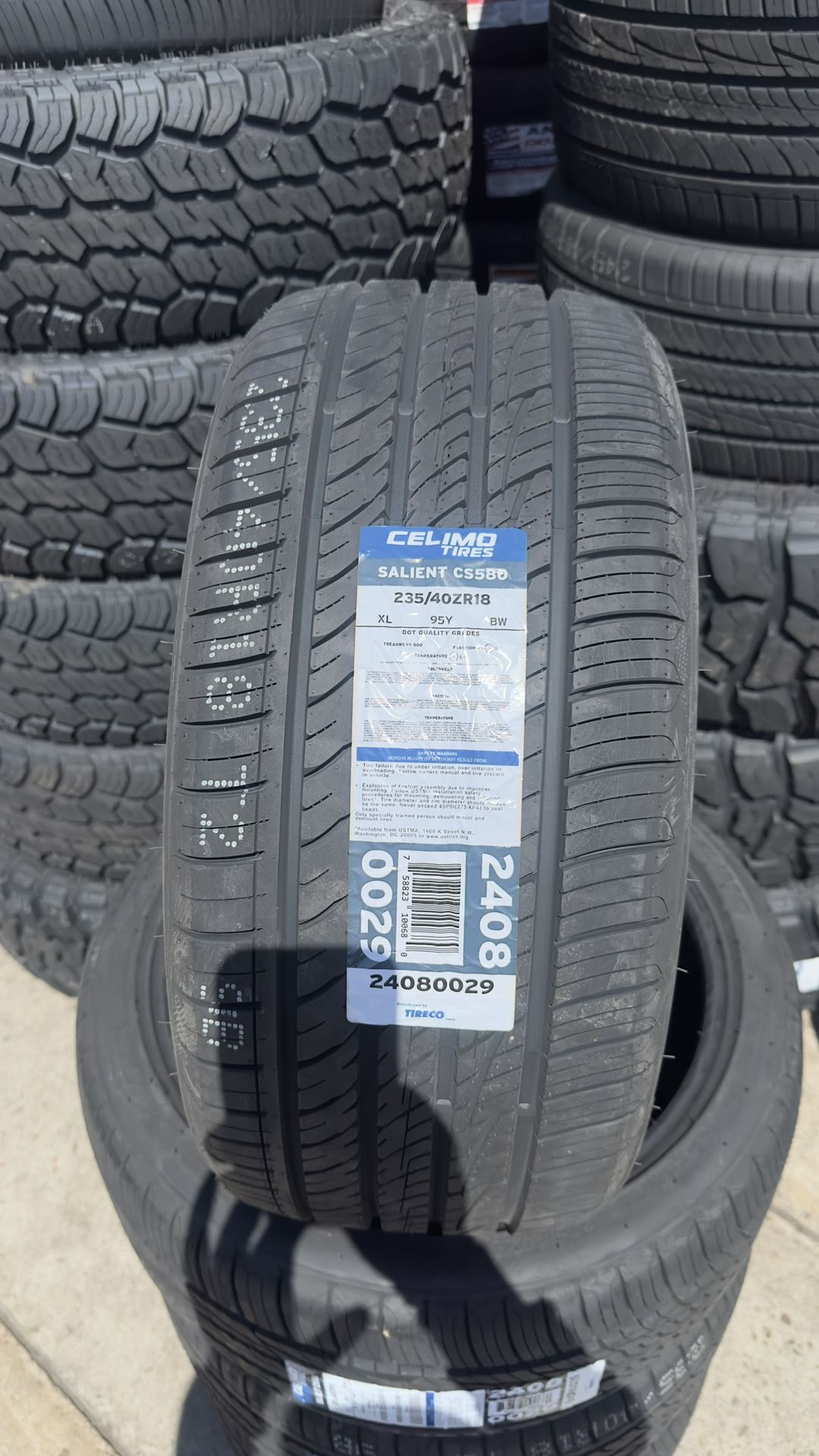 235/40/18 New Tires