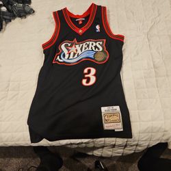 Allen Iverson Sixers Mitchell & Ness Jersey