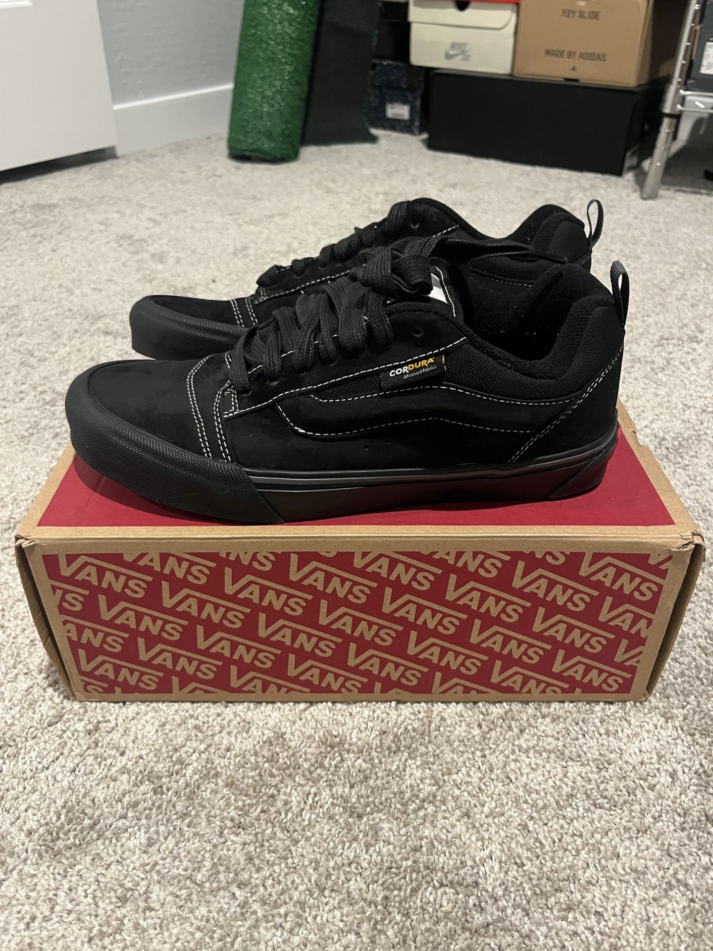 Vans Knu School Size 10.5