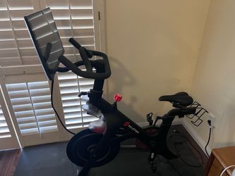 Peloton Bike and Floor Mat