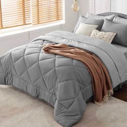 Bedsure Queen Comforter Set - 7 Pieces Reversible Grey Bedding, Queen Size Bed Set for All Seasons, Bed in a Bag with Down Alternative Comforter, Shee