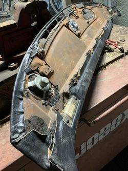 Cadillac Fleetwood, Brougham Dash Pad With Speakers