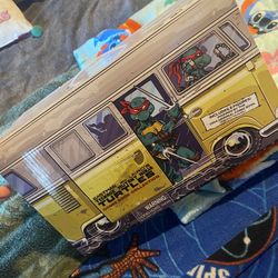 ACTION FIGURES