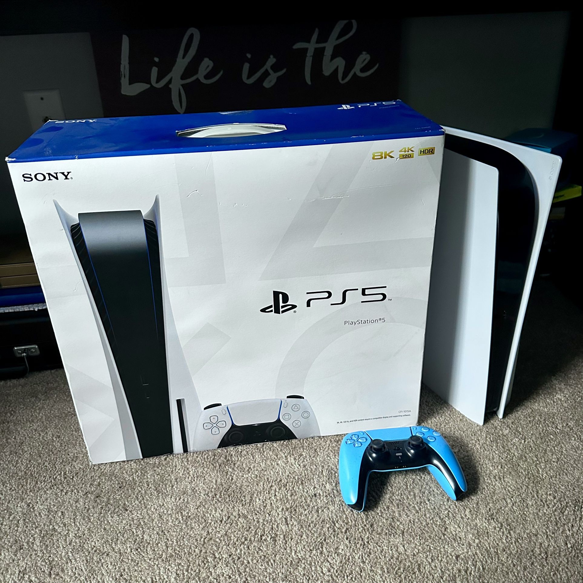 PS5 DISC EDITION w/ Controller — Perfectly working