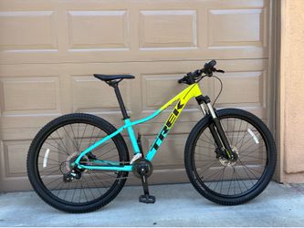 Brand New Trek Marlin 5 Gen 3 Mountain Bike