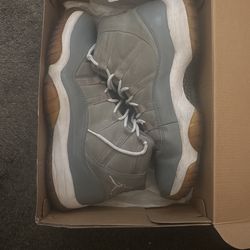 Jordan 11s