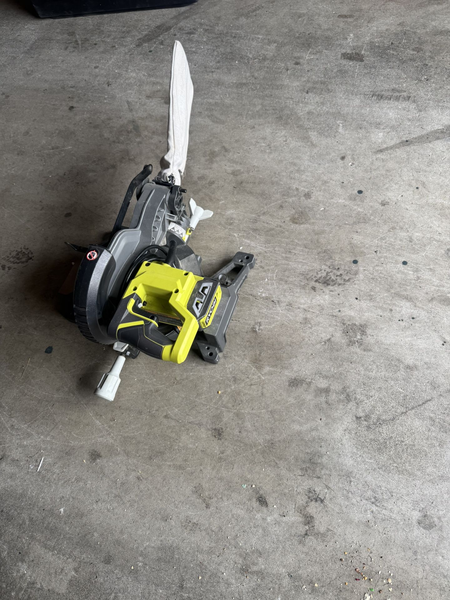 Miter Saw Ryobi
