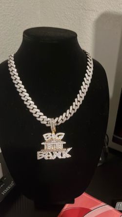 Iced out chain