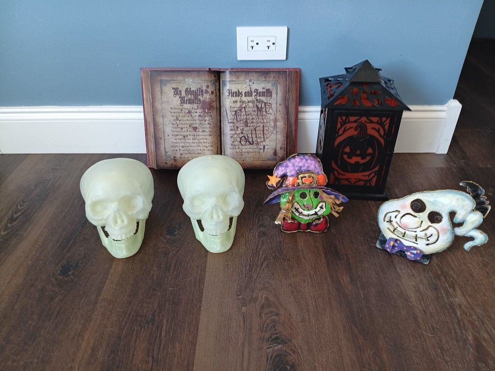 Halloween Decorations Skulls Book Ghost