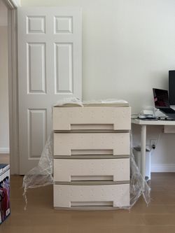 Light Dresser/Organizer