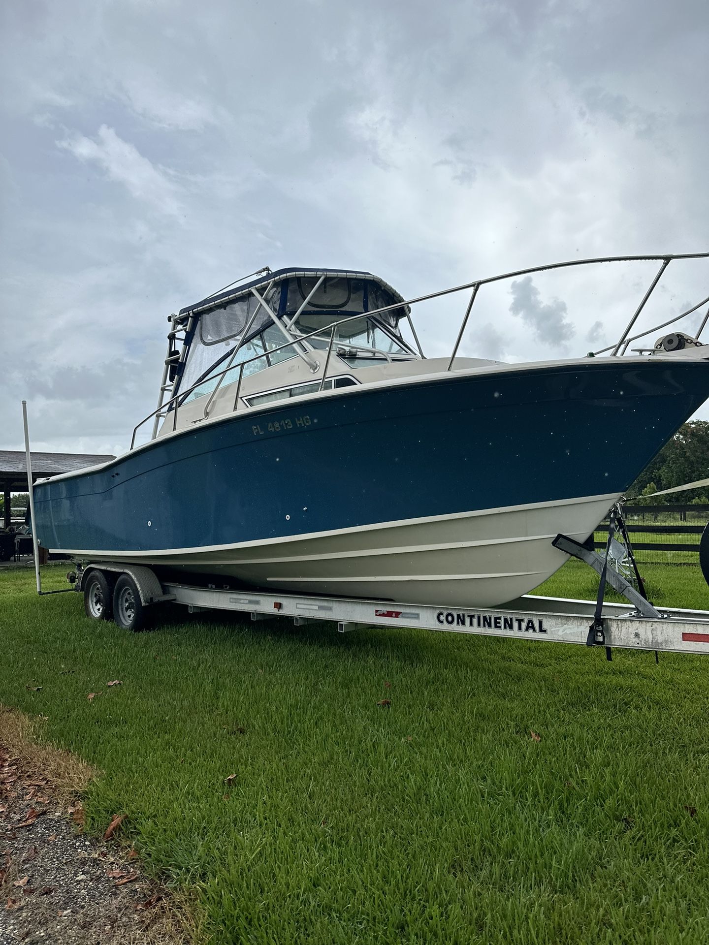 1992 Grady white 28 marlin