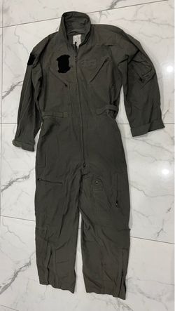 Military CWU-27/P Flight Suit 46S Sage Green