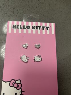 New 2 Pairs Hello Kitty Earrings 