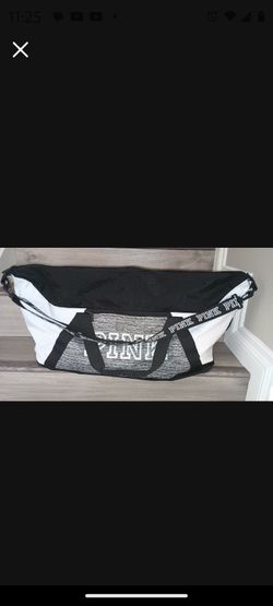 VICTORIA SECRET PINK Duffle Bag