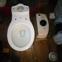 American Standard White Toilet Brand New