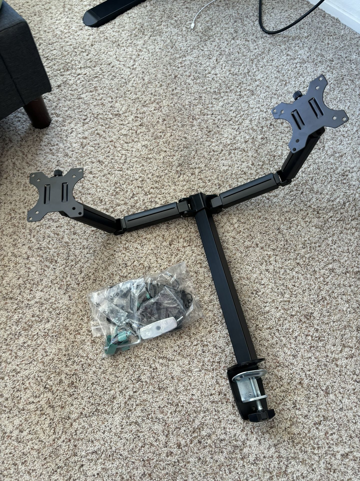 eletab dual monitor mount