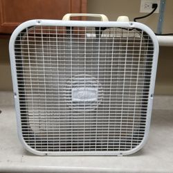 Lasko 20" Classic Box Fan with Weather-Resistant Motor, 3 Speeds, 22.5" H, White, B20200