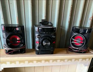 LG Mini HI-FI Stereo System