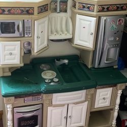 Play Kitchen