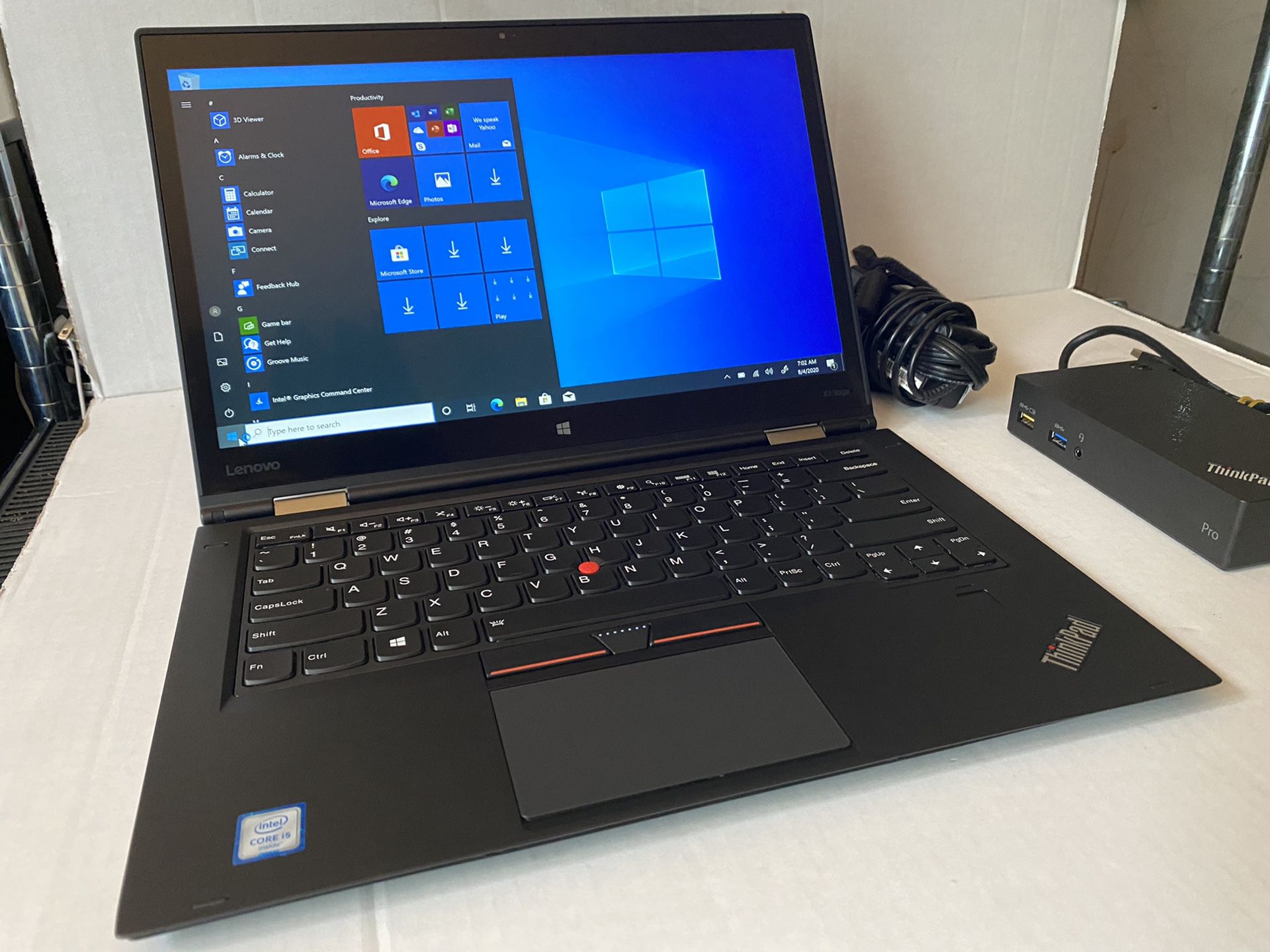Touch Screen Lenovo ThinkPad X1 Yoga, with 500gb SSD, 8gb ram, docking station,charger windows 10 Pro Excellent condition. Works supper fast very sli