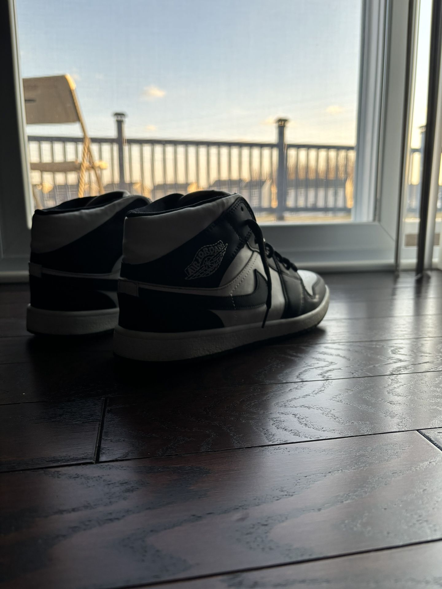 Nike High Top Black And White