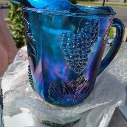  Vintage Carnival Glass Pitcher And 3 Glasses