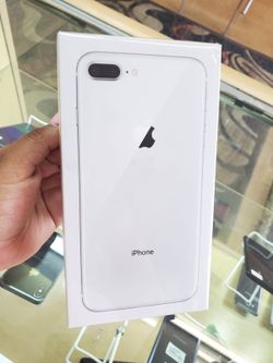 IPhone 8 Plus boost mobil only 128gb