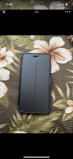 iPhone 8 Plus wallet case by OTERBOX in good condition