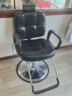 Reclining barber chair