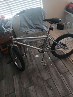 Diamond back bike