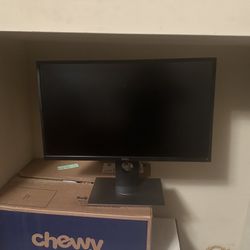 LIKE NEW! Dell P2717H 27-Inch LED-Backlit Computer Monitor
