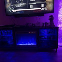 Entertainment fireplace