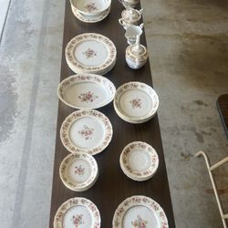 GOLD CASTLE  JAPAN CHINA SET