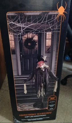 Animatronic scarecrow