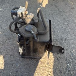 Lexus Toyota Canister 