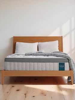 Free Delivery - Leesa Chill Hybrid King Size Mattress (Retail $3299)